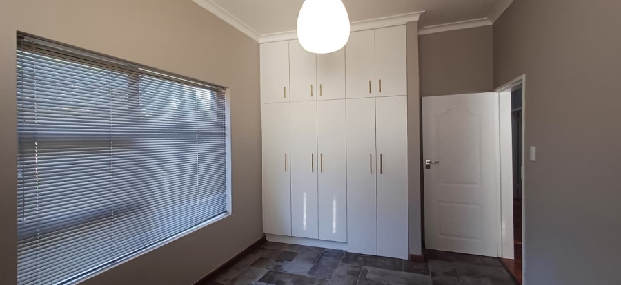 4 Bedroom Property for Sale in Bothasrus Eastern Cape